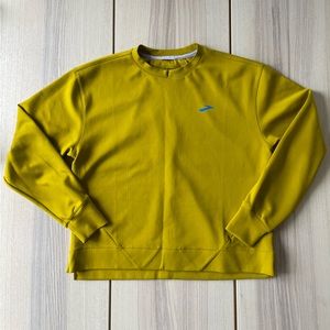 Brooks “run within” long sleeve top